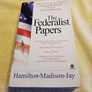 The Federalist Papers paperback book